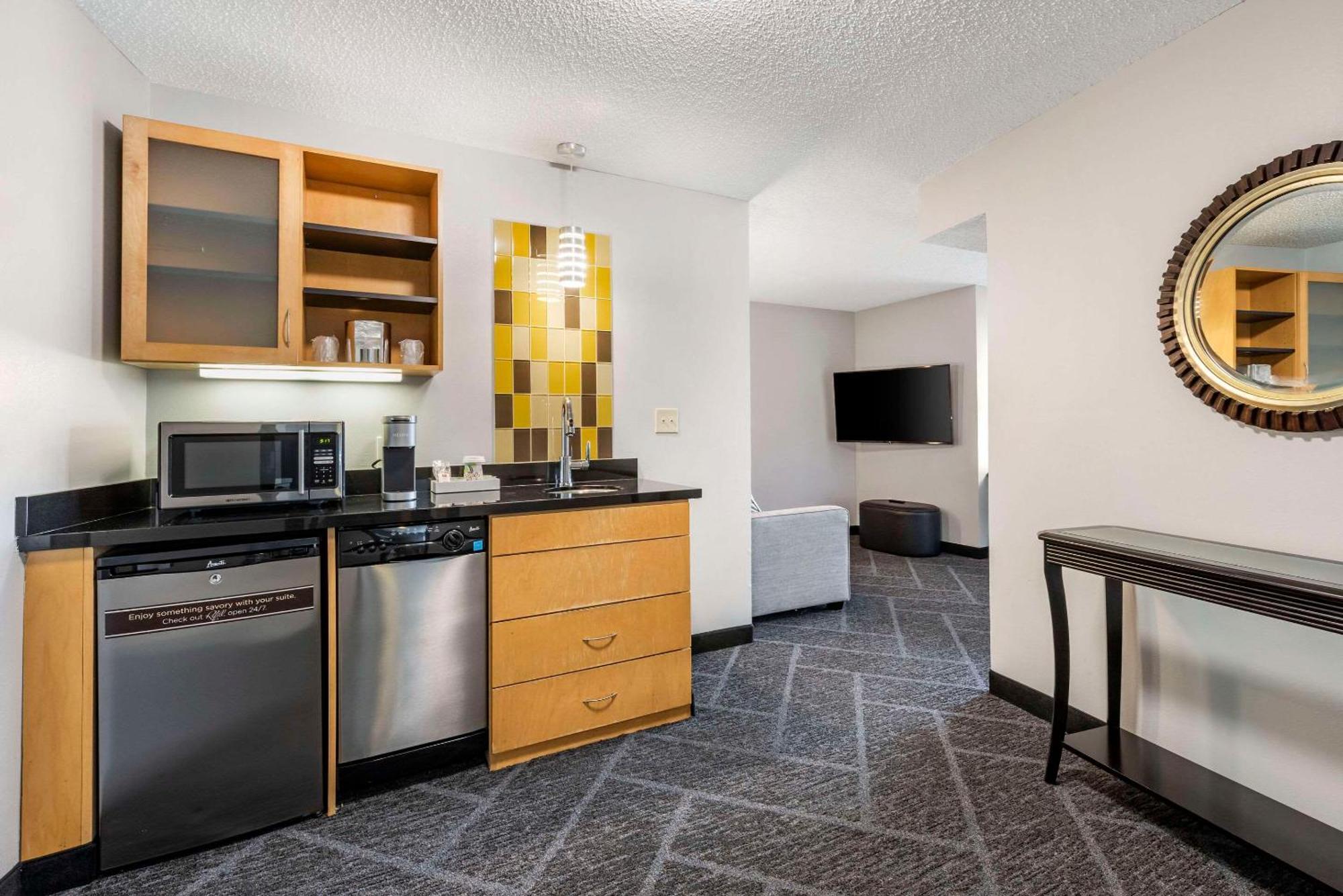 Cambria Hotel Minneapolis Maple Grove Esterno foto