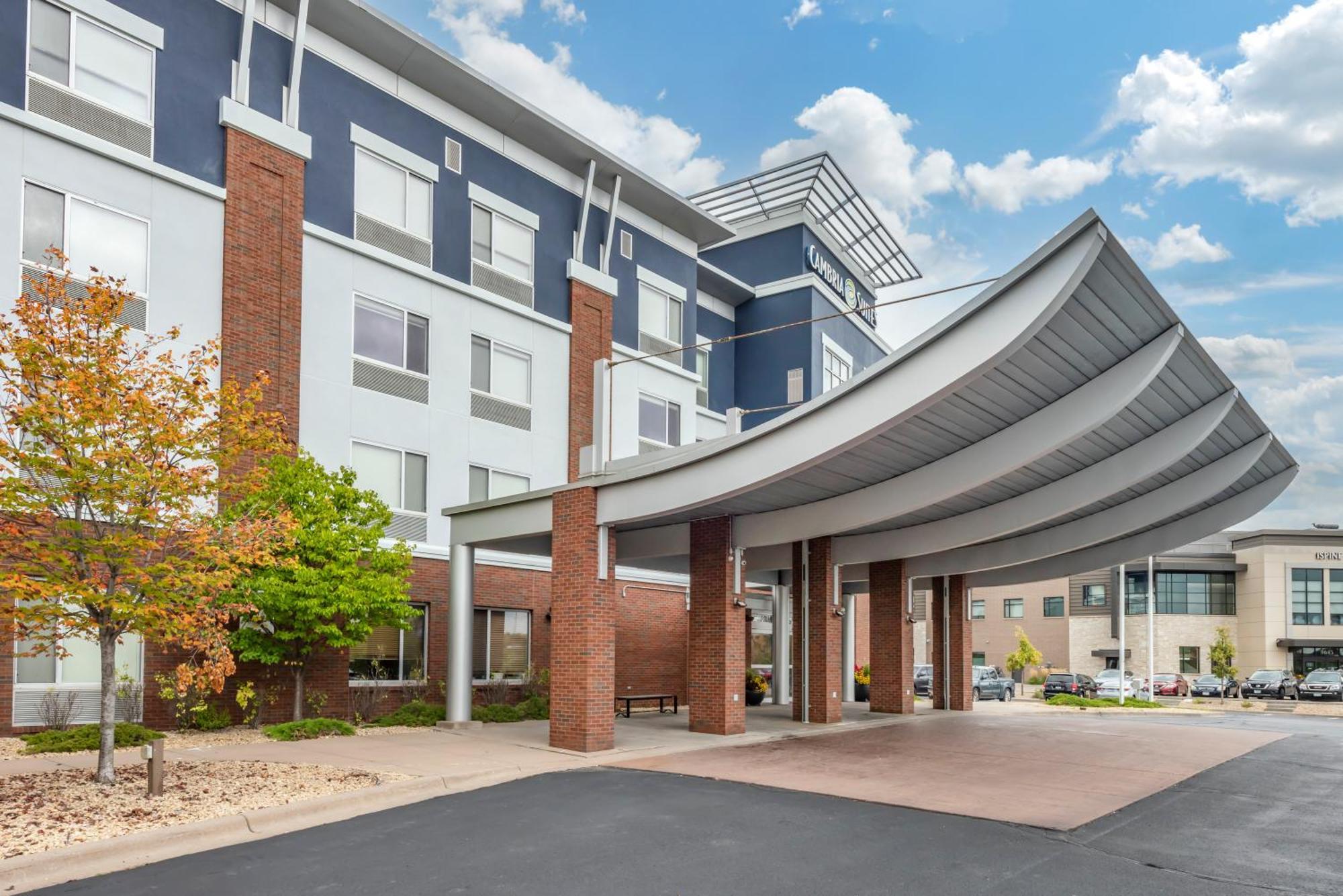 Cambria Hotel Minneapolis Maple Grove Esterno foto