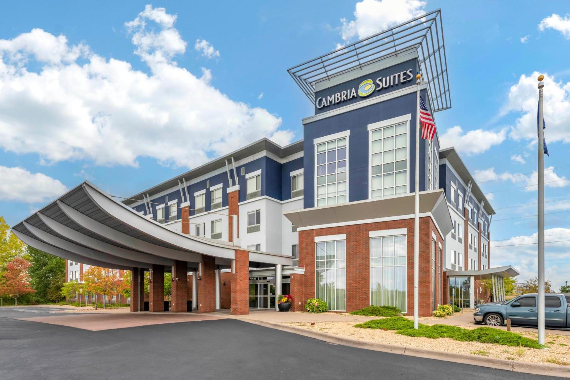 Cambria Hotel Minneapolis Maple Grove Esterno foto